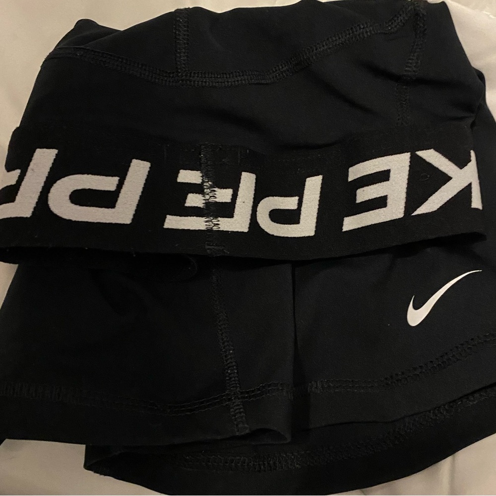 black nike pros